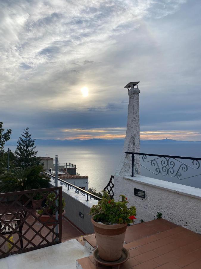 Bed and Breakfast Casa Barbara à Amalfi Extérieur photo